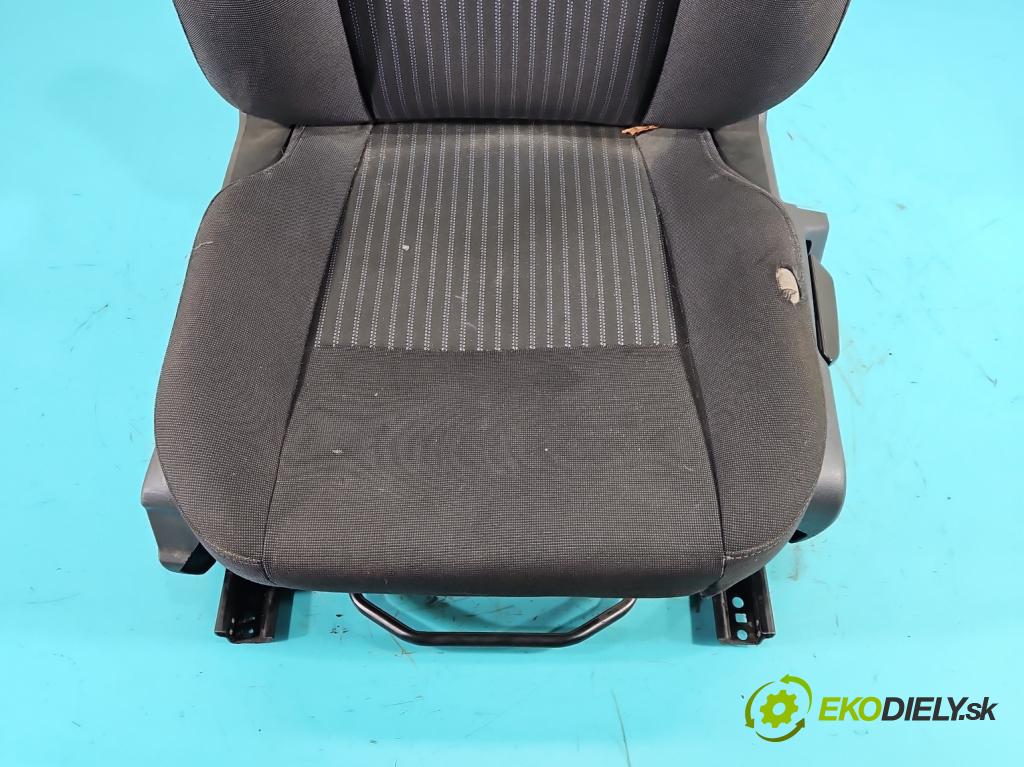 Ford Transit Mk8 2013-2017 2.2 tdci 101 HP manual 74 kW 2198 cm3 5- Sedačka ľavý  (Sedadlo)