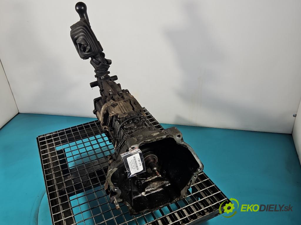 Suzuki Vitara I 1988-1998 1.6 16V 97KM manual 71 kW 1589 cm3 3- prevodovka stupeň,rýchlosť manual 