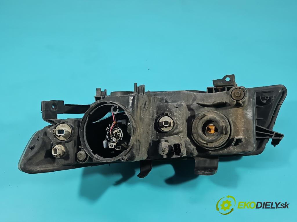 Honda Accord VII 2002-2008 2.0 16V 155 HP manual 114 kW 1998 cm3 5- Reflektor: pravý  (Svetlo predné pravé)