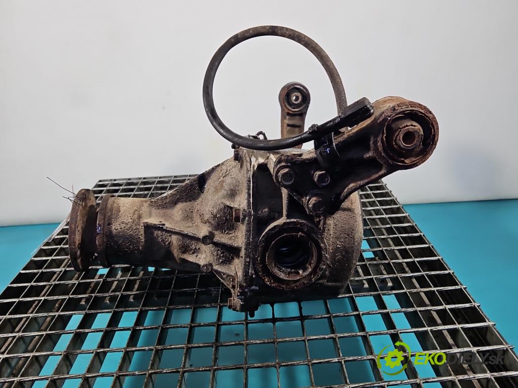 Suzuki Vitara I 1988-1998 1.6 16V 97KM manual 71 kW 1589 cm3 3- diferenciál přední