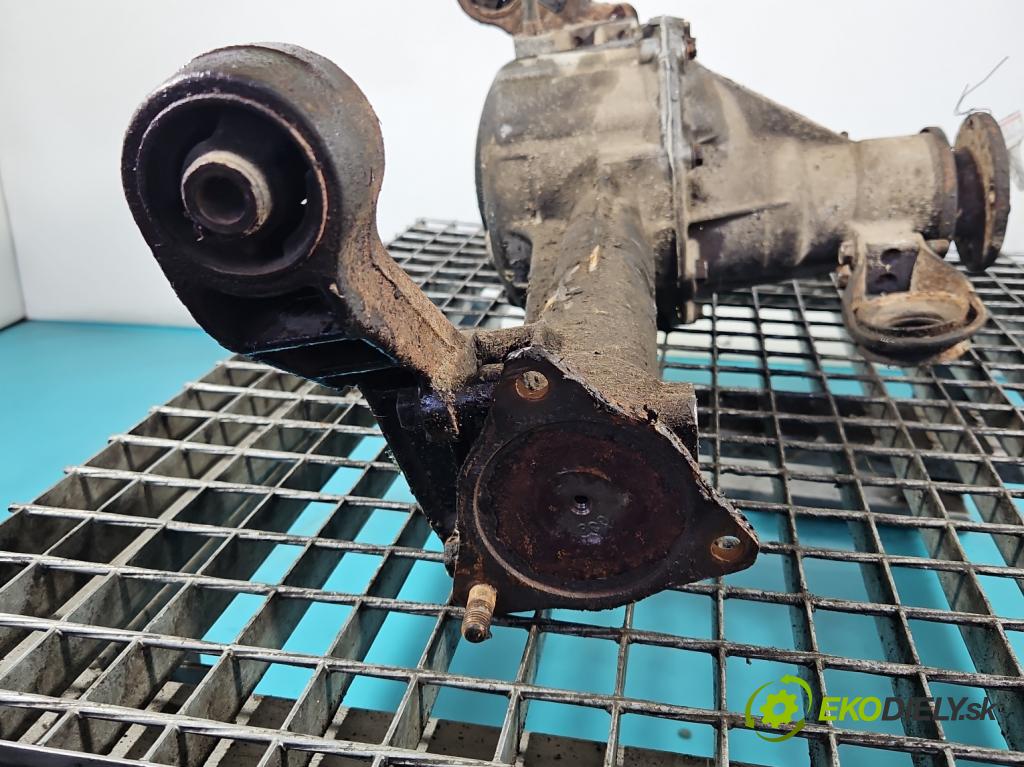 Suzuki Vitara I 1988-1998 1.6 16V 97KM manual 71 kW 1589 cm3 3- diferenciál přední