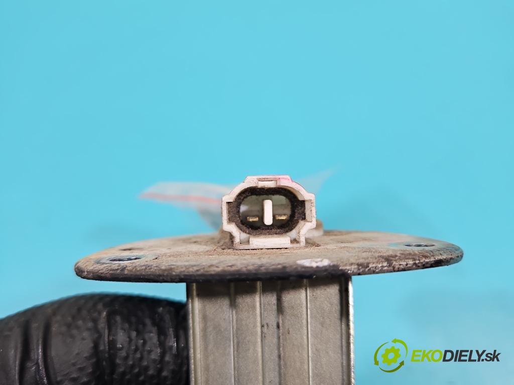 Mitsubishi Outlander II 2006-2013 2.0 DI-D 140 HP manual 103 kW 1968 cm3 5- snímač úroveň: palivo  (Snímač)