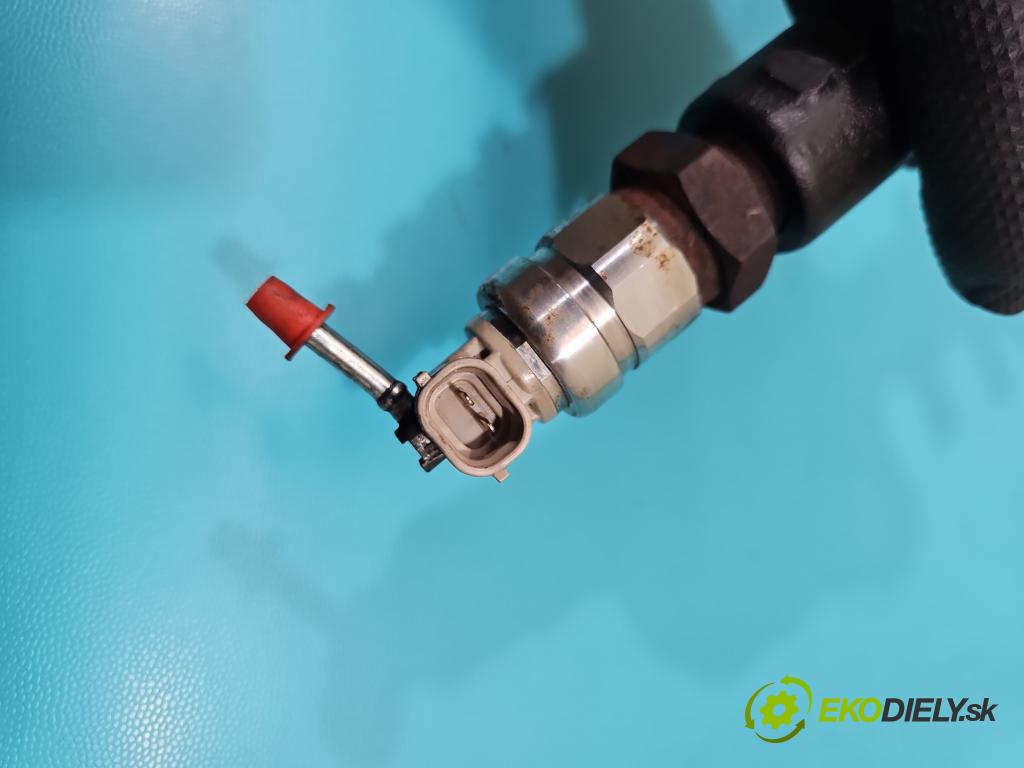 Toyota Avensis II T25 2003-2008 2.0 D4D 116 HP manual 85 kW 1995 cm3 5- lišta vstrekovacia 89458-60010 (Vstrekovacia lišta)