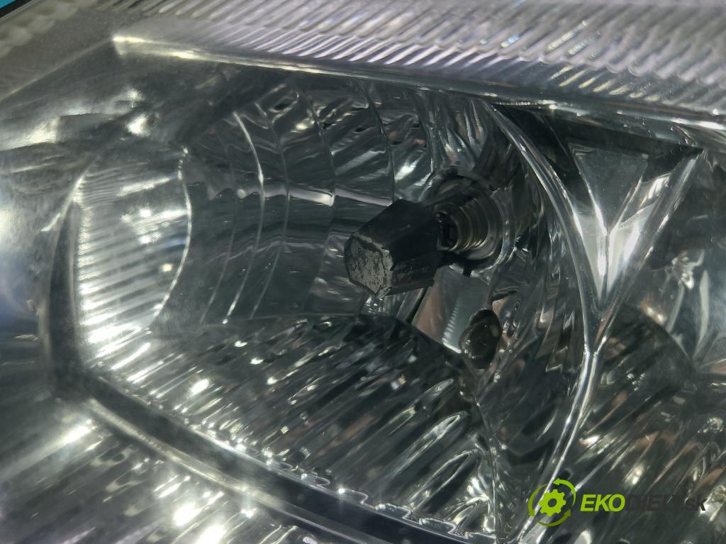 Citroen C3 I 2002-2009 1.1 8V 60 hp manual 44 kW 1124 cm3 5- světlo levý 9647214280 (Klika dveří ostatní)