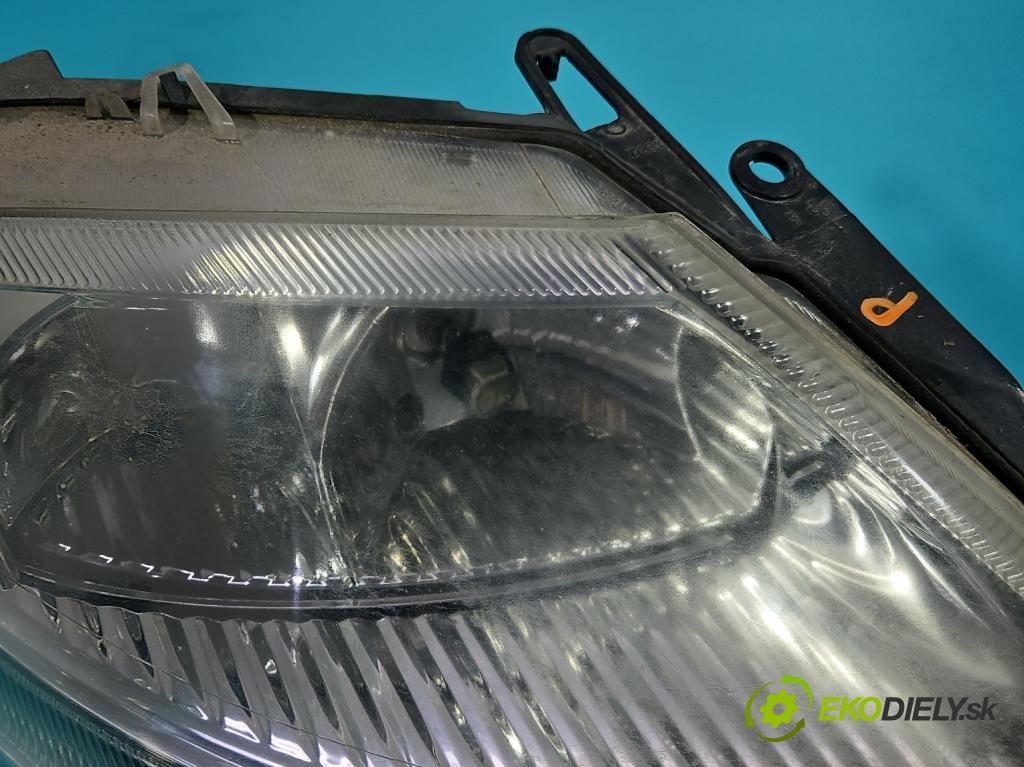 Citroen C3 I 2002-2009 1.1 8V 60 HP manual 44 kW 1124 cm3 5- Reflektor: pravý 9647214180 (Svetlo predné pravé)