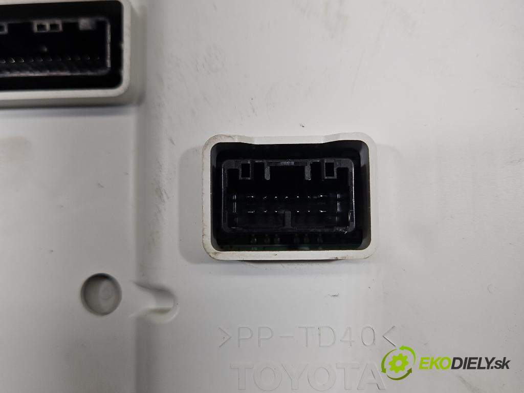 Lexus IS III 2014-2025 2.5 vvti 181KM automatic 133 kW 2494 cm3 4- prístrojovka/ budíky 83800-53F21 (Prístrojová doska)