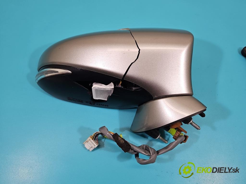 Lexus IS III 2014-2025 2.5 vvti 181KM automatic 133 kW 2494 cm3 4- zrkadlo pravé  (Kľučka dverí ostatné)