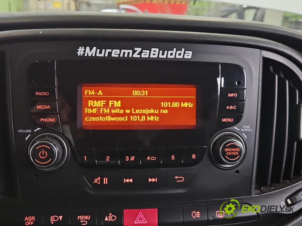 Fiat Doblo II 2010- 1.4 120 HP manual 88 kW 1368 cm3 5- Radio originál 07357115850