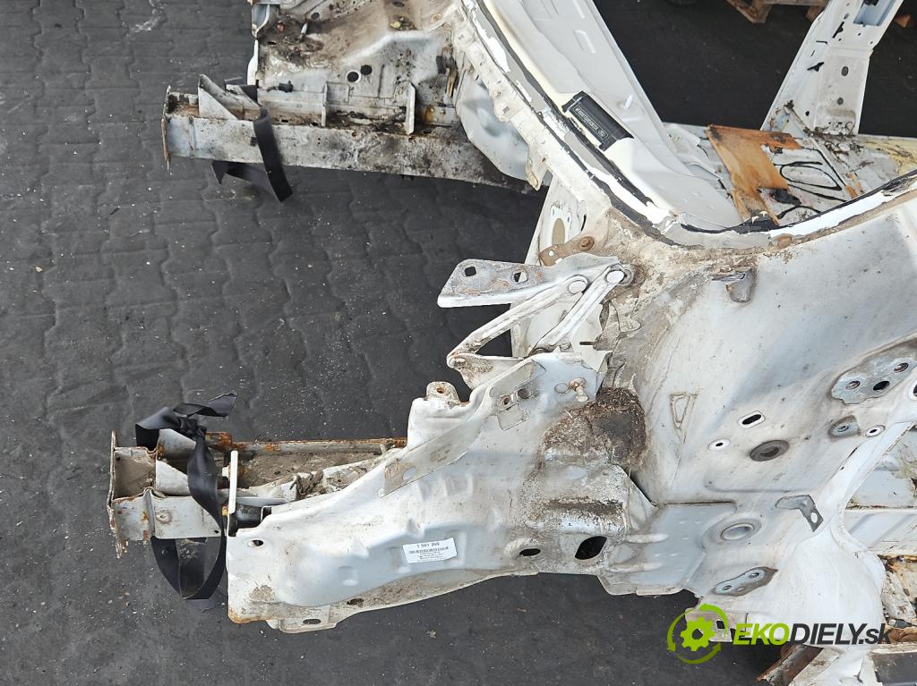 Ford Transit 2013-2017 2.2 tdci 101 hp manual 74 kW 2198 cm3 5- štvrťka levé