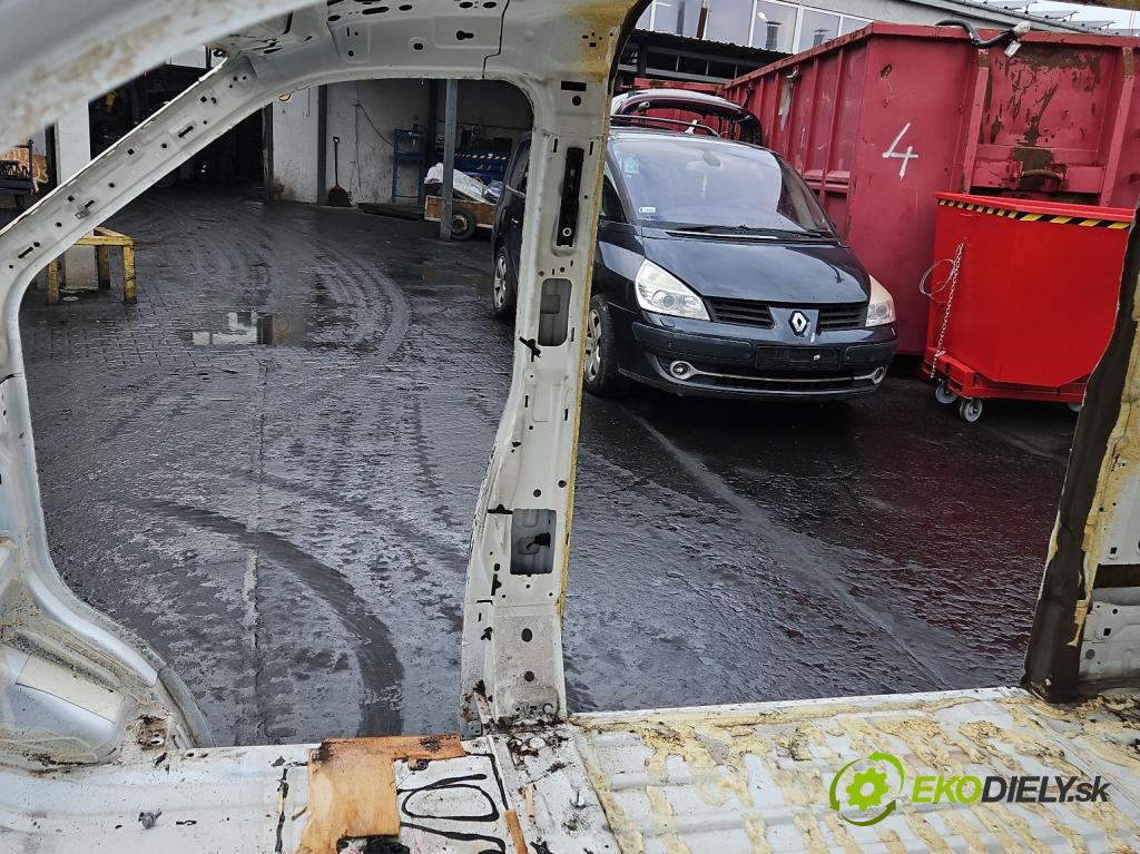 Ford Transit 2013-2017 2.2 tdci 101 hp manual 74 kW 2198 cm3 5- práh pravý  (Karoserie ostatní)