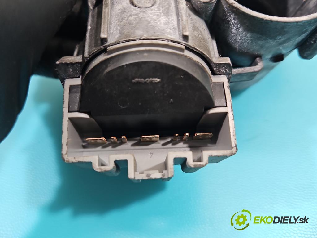 Ford Focus Mk1 1998-2004 1.8 16V 116 HP manual 85 kW 1796 cm3 5- Spínačka  (Spínacia skrinka)