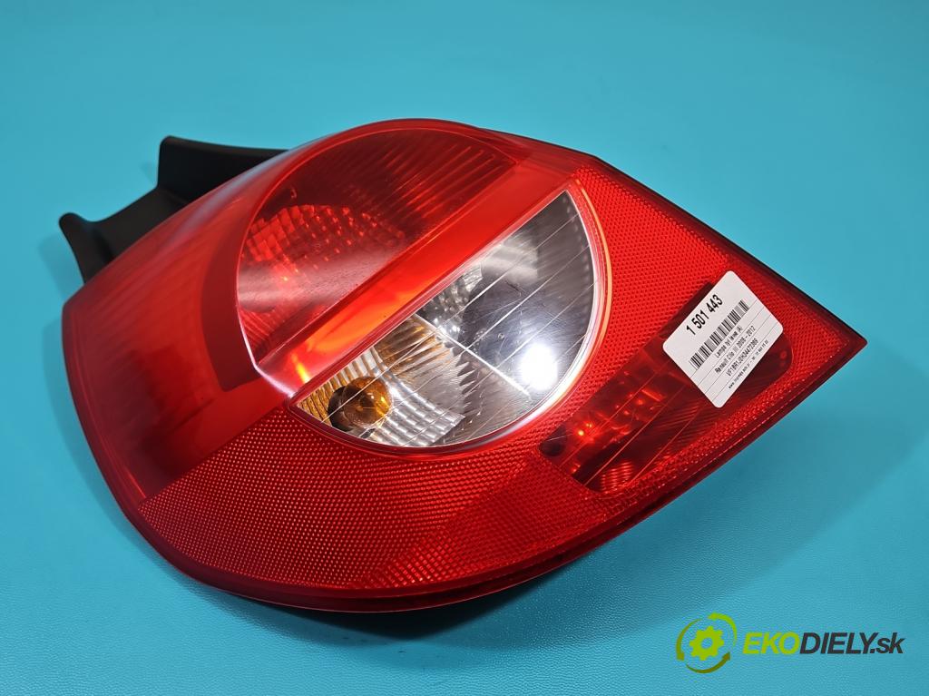 Renault Clio III 2005-2012 1.2 16V 75 hp manual 55 kW 1149 cm3 5- světlo zadní levé  (Klika dveří ostatní)