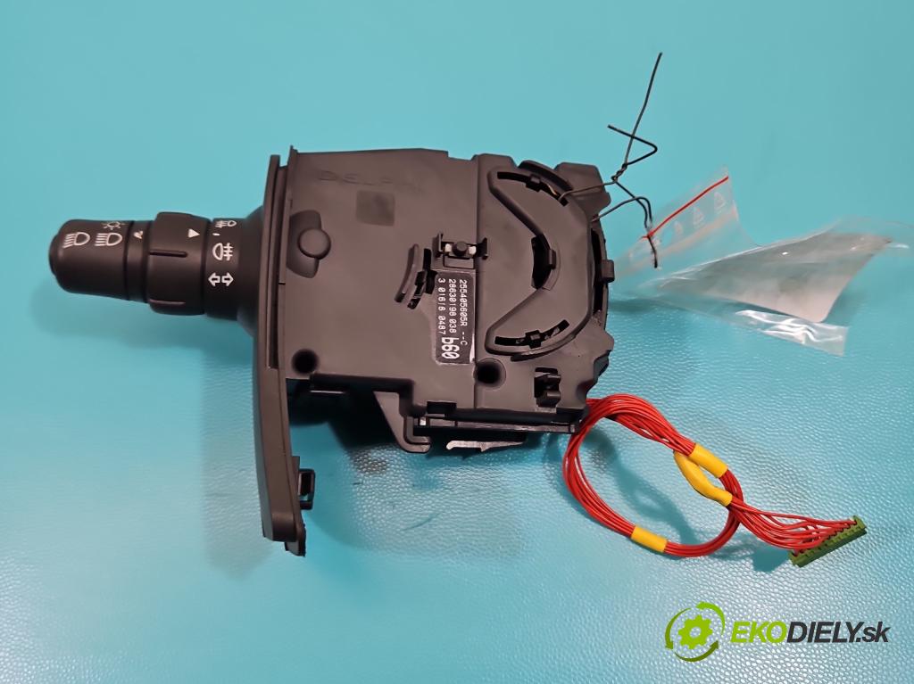 Renault Clio III 2005-2012 1,2.0 16V 75 HP manual 55 kW 1149 cm3 5- prepínač smeroviek 255405605R (Prepínacie páčky pod volantom)