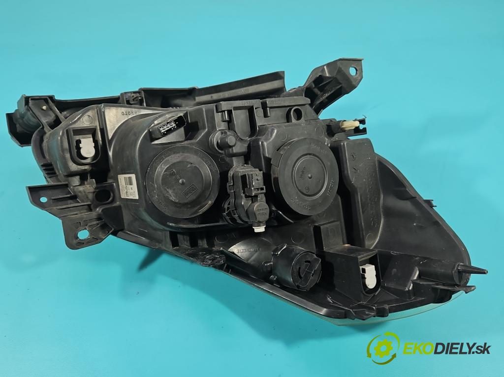 Renault Clio III 2005-2012 1,2.0 16V 75 hp manual 55 kW 1149 cm3 5- světlo levý 7701061071 (Klika dveří ostatní)