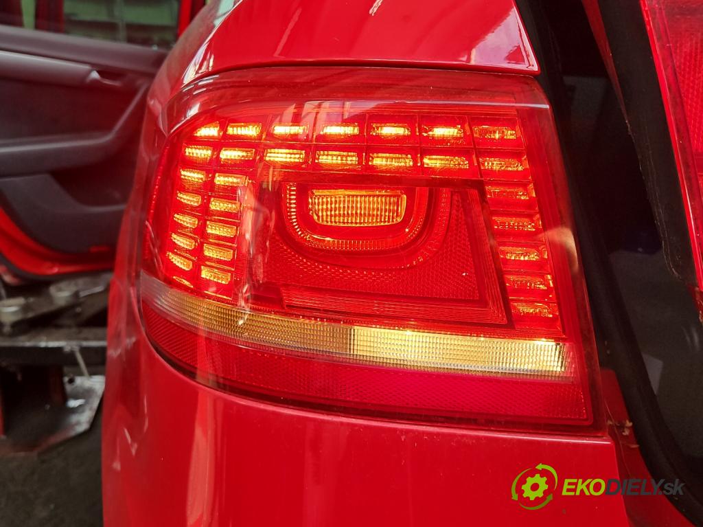 Vw Passat B7 2010-2014 2.0 tdi 140 hp manual 103 kW 1968 cm3 4- světlo zadní levé  (Klika dveří ostatní)