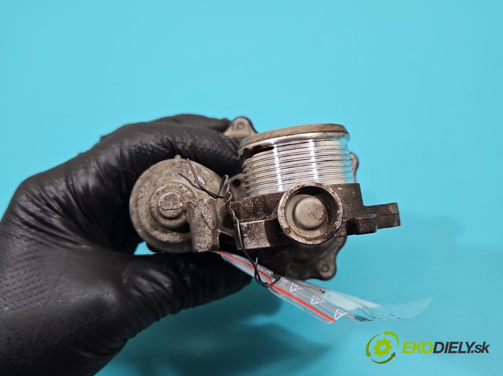 Skoda Octavia III 2013- 2.0 tdi 150 HP manual 110 kW 1968 cm3 5- klapka 04L131501M (Škrtiaca klapka)