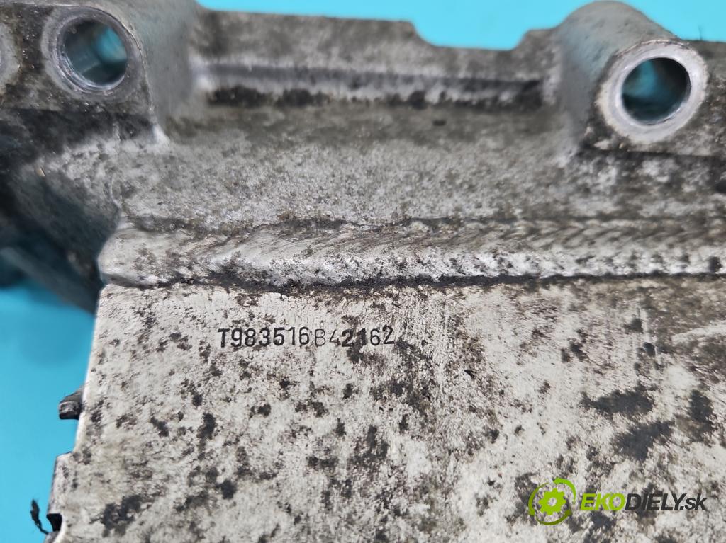 Skoda Octavia III 2013- 2.0 tdi 150 hp manual 110 kW 1968 cm3 5- potrubí sací 04L129766AL (Sací potrubí)