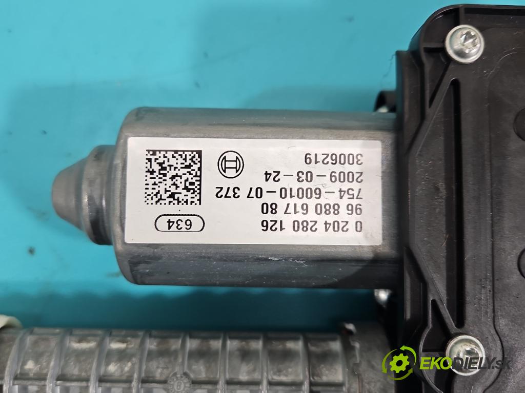 Peugeot 3008 I 2009-2016 1.6 hdi 109 HP manual 80 kW 1560 cm3 5- Brzda manuál: elektrický: 9688061780 (Ručná brzda)