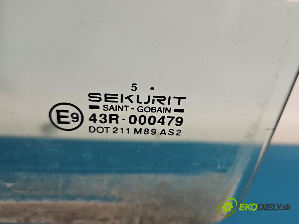 Suzuki Vitara I 1988-1998 1.6 16V 97KM manual 71 kW 1589 cm3 3- sklo dveře přední levé