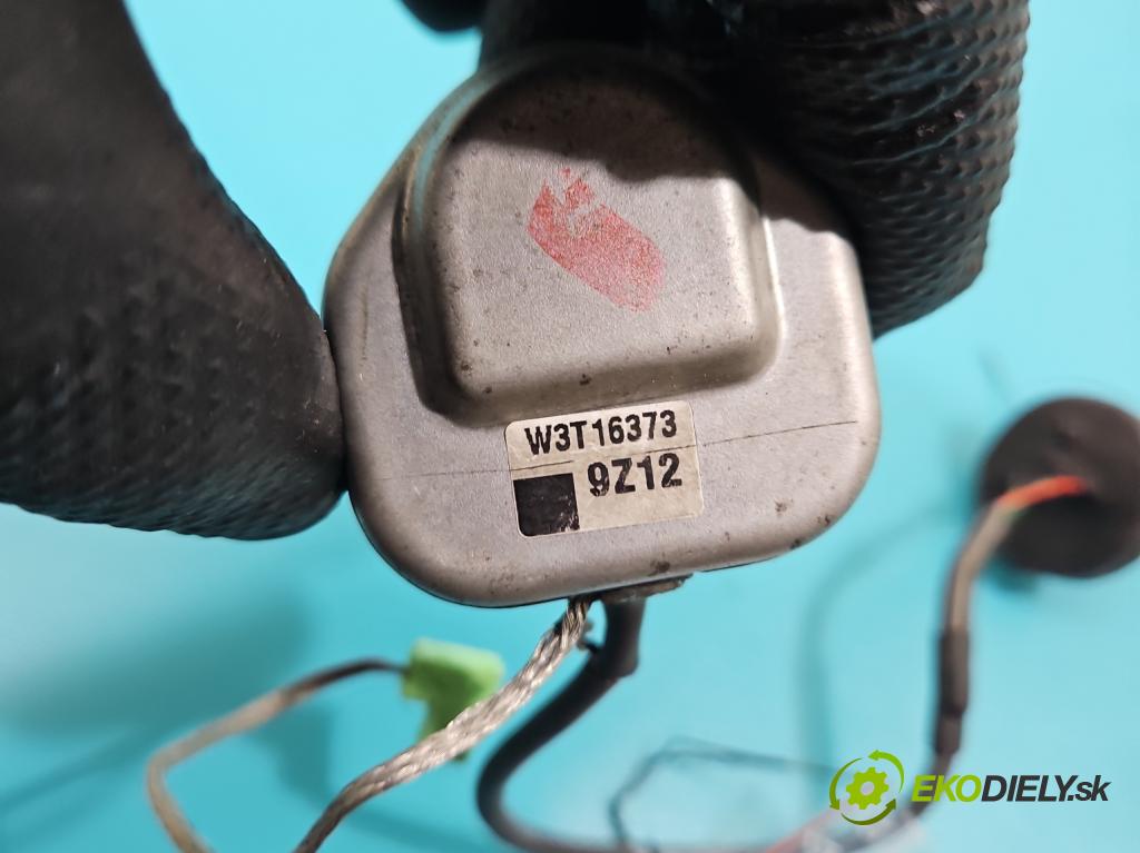 Mitsubishi Outlander II 2006-2013 2.0 DI-D 140 hp manual 103 kW 1968 cm3 5- Vlákno: W3T16373