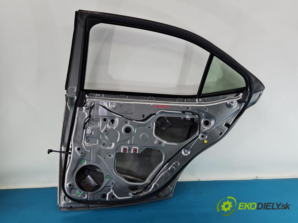 Lexus IS III 2014-2025 2.5 vvti 181KM automatic 133 kW 2494 cm3 4- dvere zadné pravé  (Kľučka dverí ostatné)