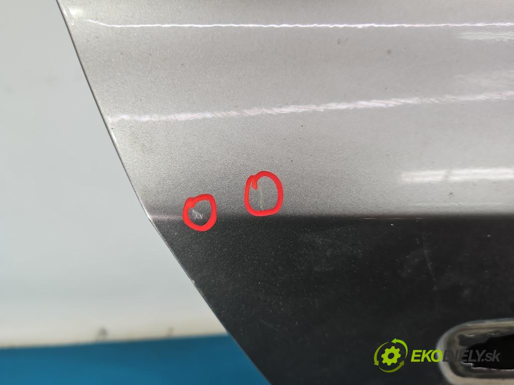 Lexus IS III 2014-2025 2.5 vvti 181KM automatic 133 kW 2494 cm3 4- dvere zadné pravé  (Kľučka dverí ostatné)