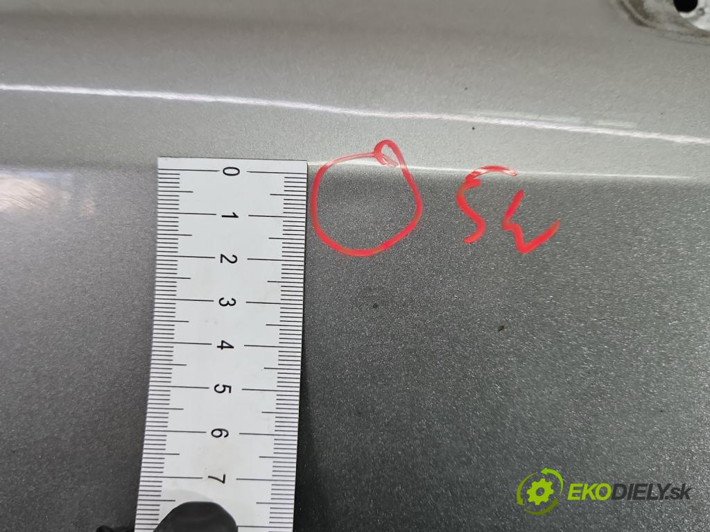 Lexus IS III 2014-2025 2.5 vvti 181KM automatic 133 kW 2494 cm3 4- dvere predné pravé  (Kľučka dverí ostatné)
