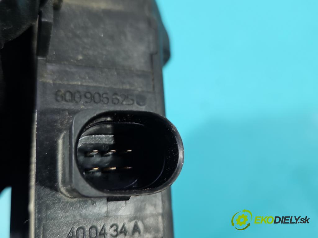 Seat Altea 1.9 tdi 105 HP manual 77 kW 1896 cm3 5- ventil magnetické: 6Q0906625 (Ventil ostatné)