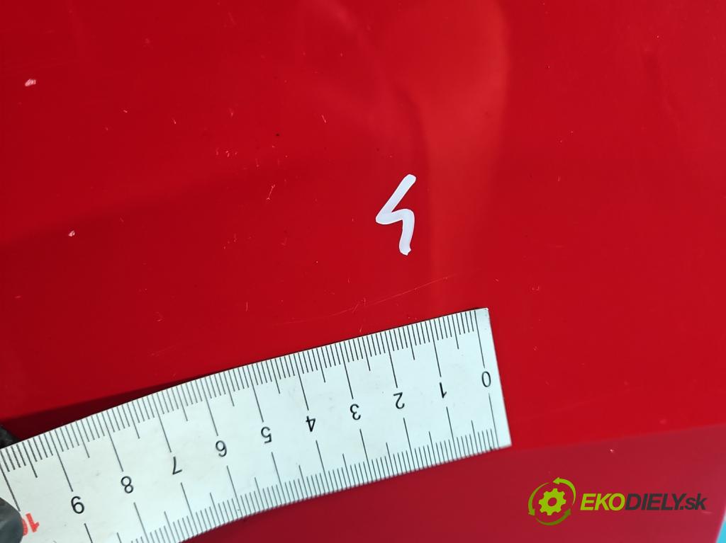 Vw Passat B7 2010-2014 2.0 tdi 140 hp manual 103 kW 1968 cm3 4- dveře zadní pravé  (Klika dveří ostatní)