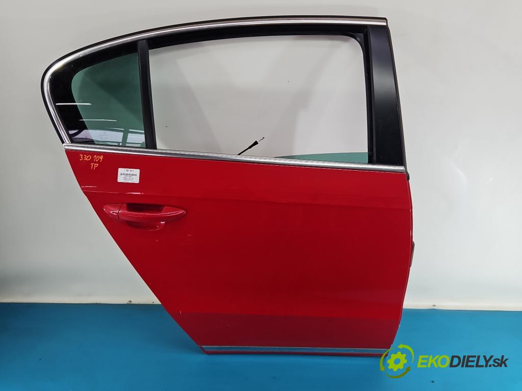 Vw Passat B7 2010-2014 2.0 tdi 140 hp manual 103 kW 1968 cm3 4- dveře zadní pravé  (Klika dveří ostatní)