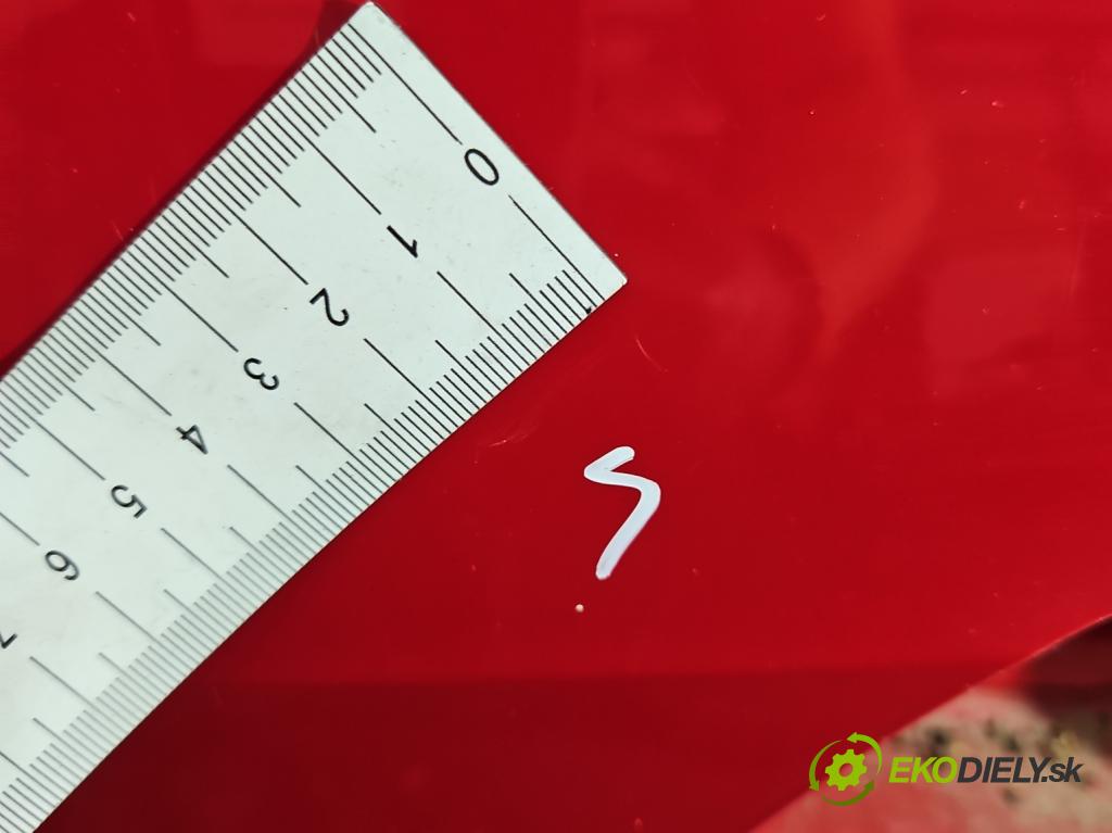 Vw Passat B7 2010-2014 2.0 tdi 140 hp manual 103 kW 1968 cm3 4- zadní kufrové dveře  (Zadní kapota (kufr))