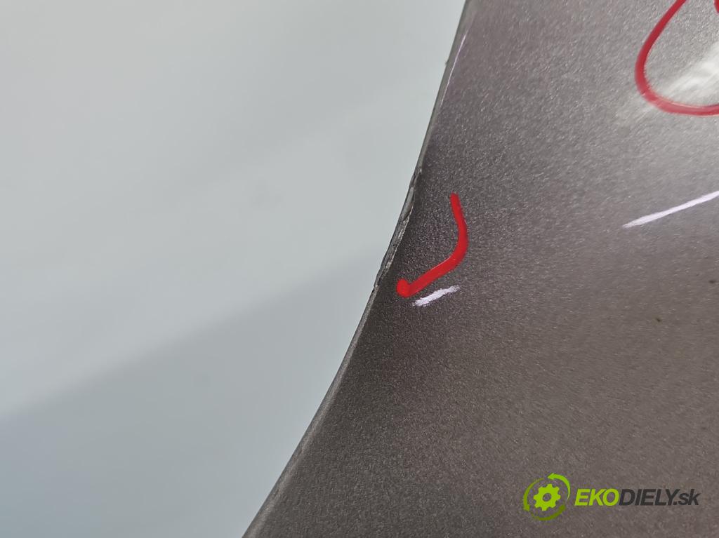 Lexus IS III 2014-2025 2.5 vvti 181KM automatic 133 kW 2494 cm3 4- blatnik přední levý  (Levý přední blatník)