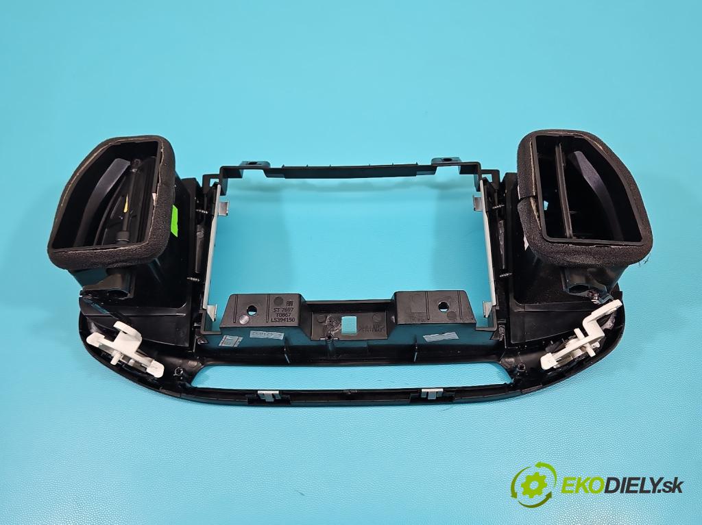 Fiat Doblo II 2010- 1.4 120 HP manual 88 kW 1368 cm3 5- Mřížka: kúrenia stredová 07356849230 (Mriežka kúrenia (fukár))