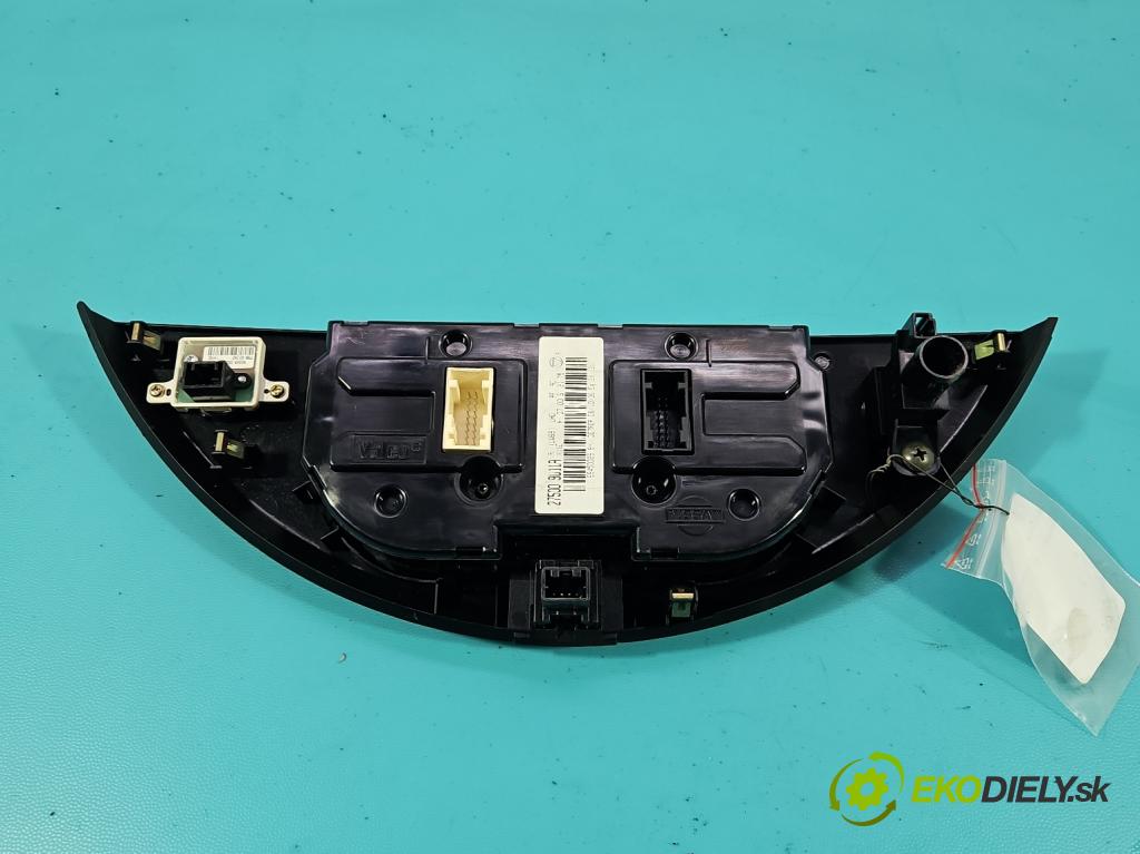 Nissan Note I 2006-2012 1.6 16V 110 hp manual 81 kW 1598 cm3 5- palubní deska panel topení 275009U11A