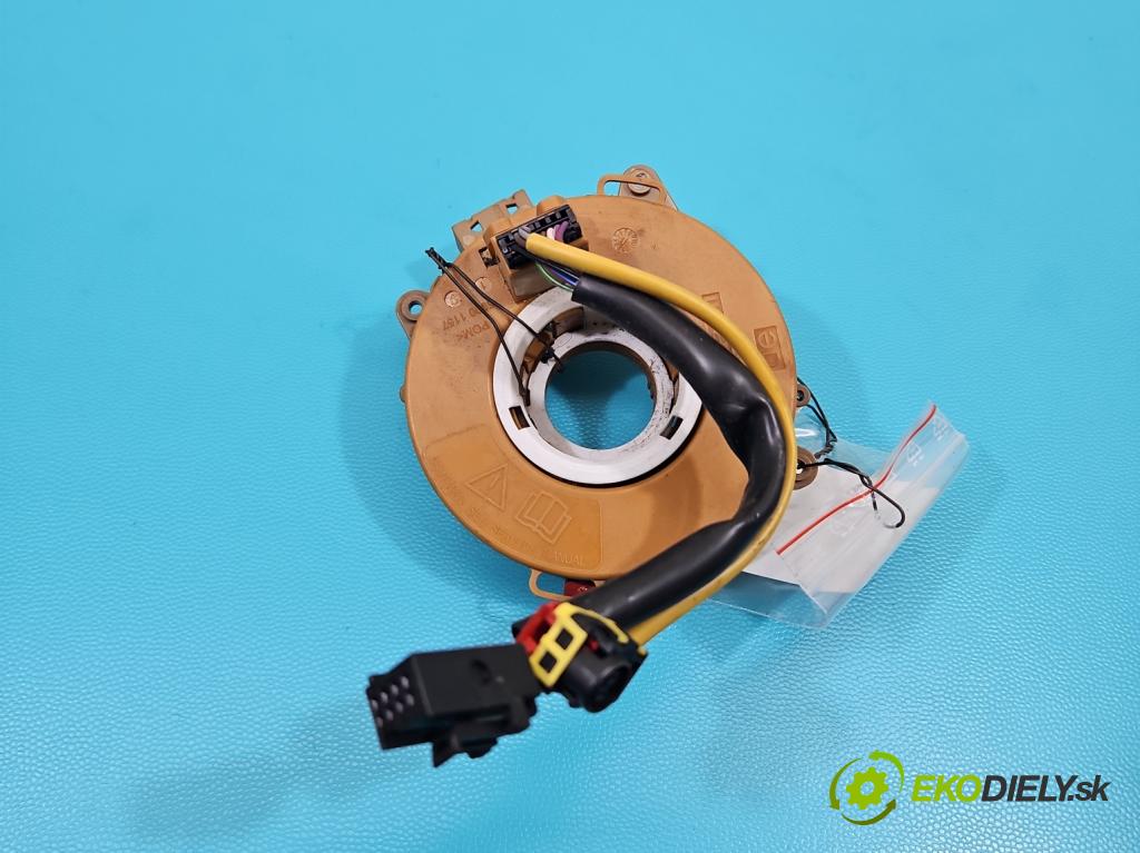 Fiat Doblo II 2010- 1.4 120 hp manual 88 kW 1368 cm3 5- Páska: airbag  (Airbag)