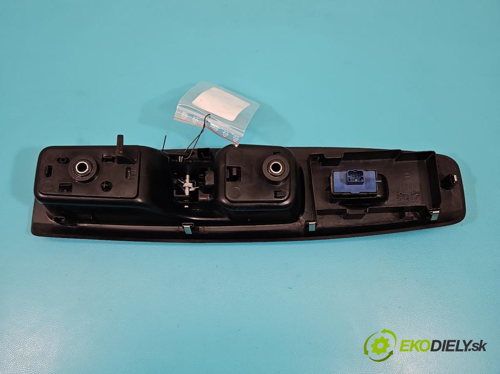 Fiat Doblo II 2010- 1.4 120 HP manual 88 kW 1368 cm3 5- rukoväť uvnitř: predné pravé 735549519