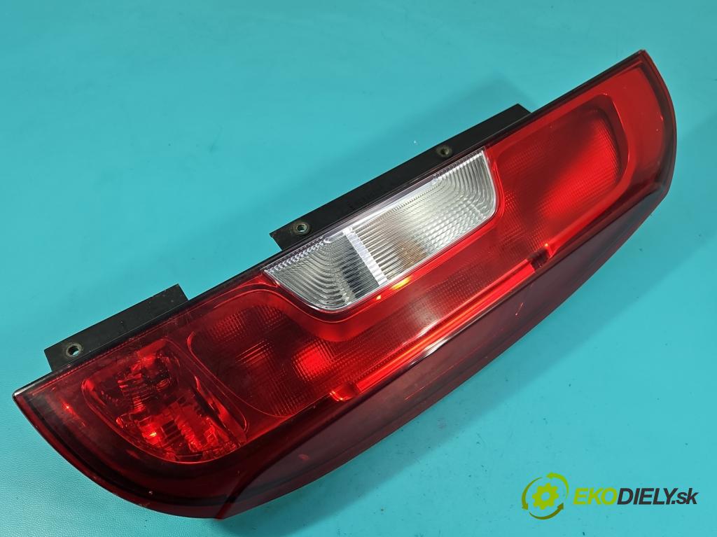 Fiat Doblo II 2010- 1.4 120 HP manual 88 kW 1368 cm3 5- svetlo / reflektor zadné pravé 51974247 (Kľučka dverí ostatné)