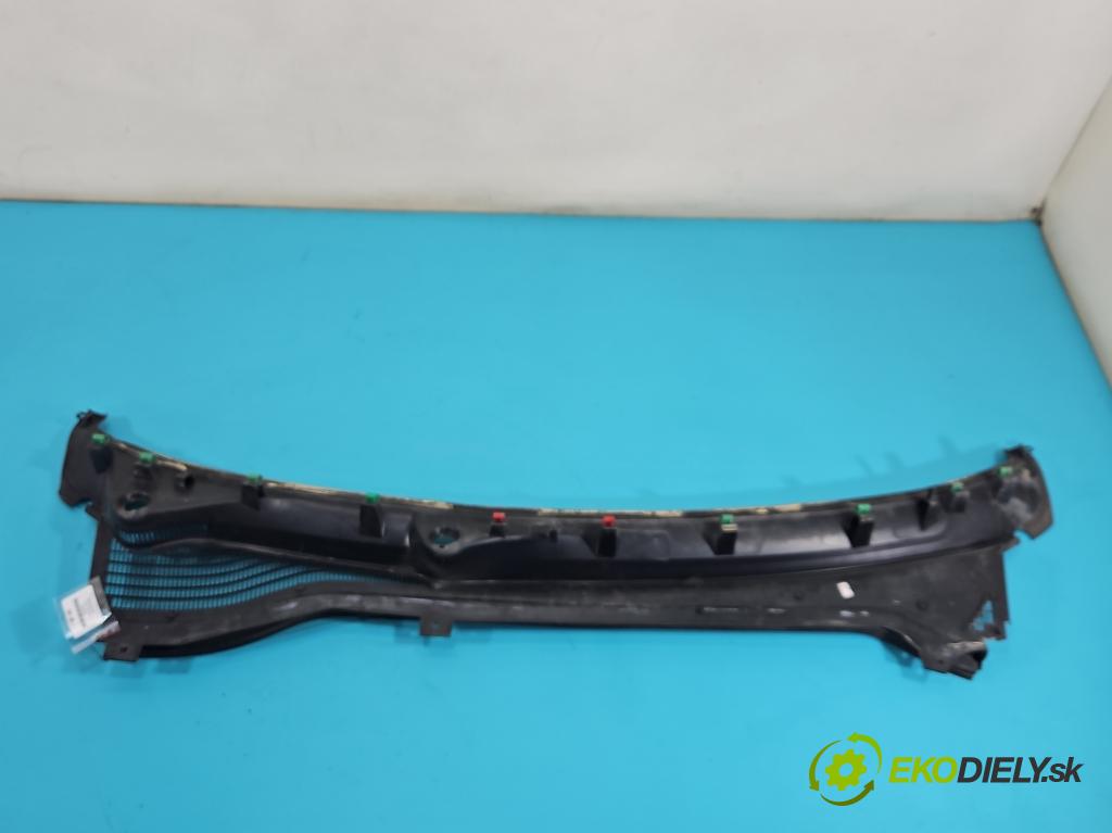 Fiat Doblo II 2010- 1.4 120 HP manual 88 kW 1368 cm3 5- torpédo 735600340 (Torpédo (plast pod čelným sklom))