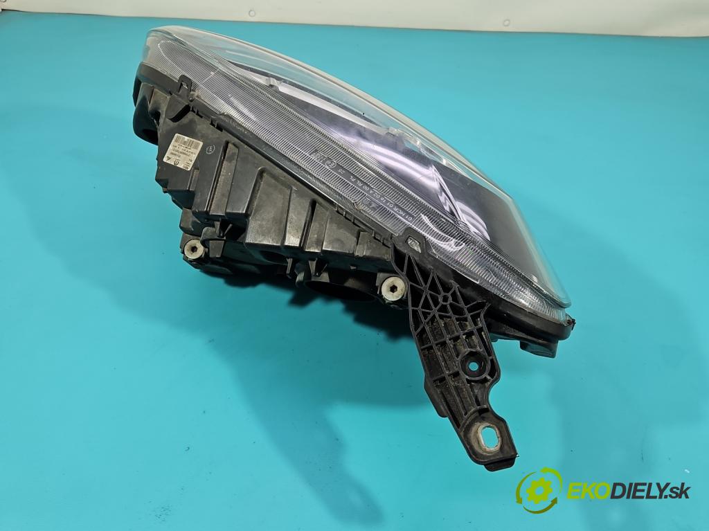 Fiat Doblo II 2010- 1.4 120 HP manual 88 kW 1368 cm3 5- Reflektor: pravý 521094560 (Svetlo predné pravé)