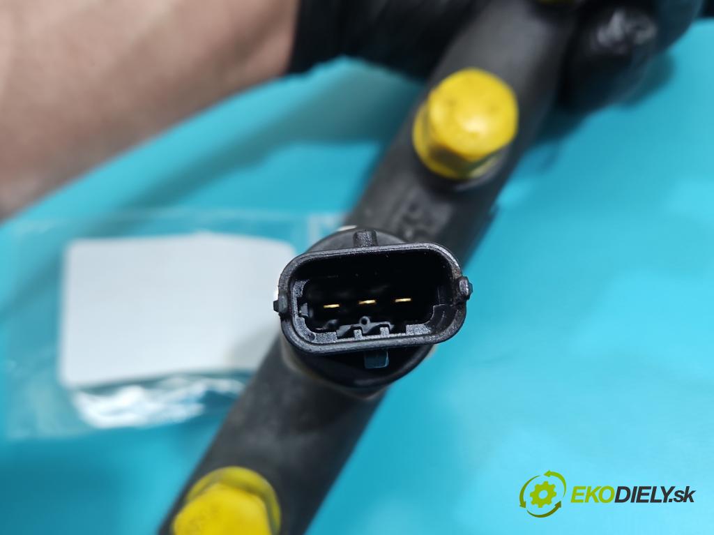 Renault Trafic II 2001-2014 1.9 dci 82 HP manual 60 kW 1870 cm3 5- lišta vstrekovacia 0281002522 (Vstrekovacia lišta)