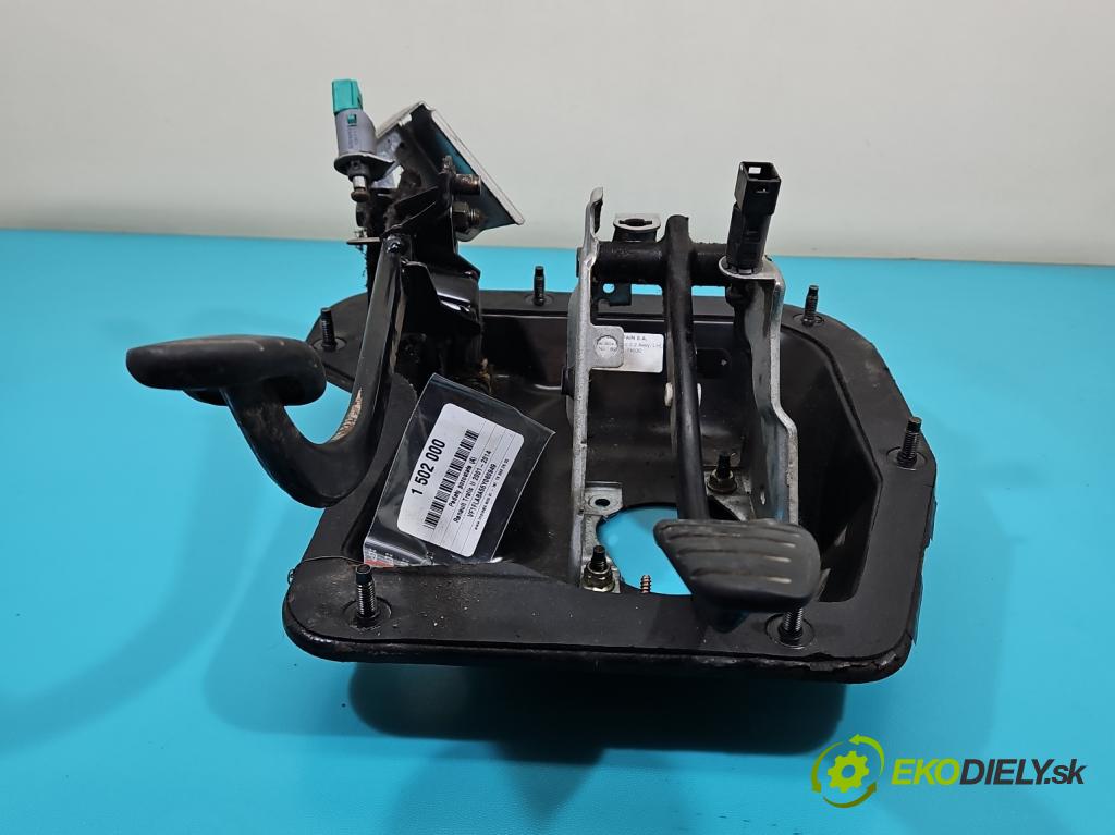 Renault Trafic II 2001-2014 1.9 dci 82 hp manual 60 kW 1870 cm3 5- pedály 82001-74530
