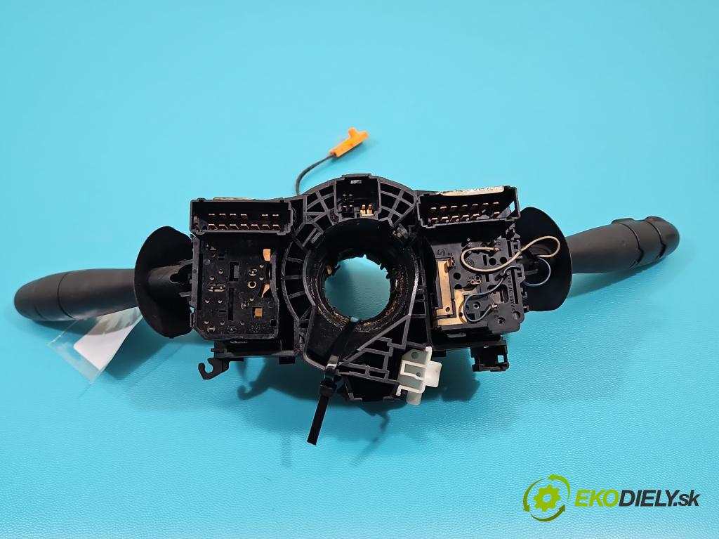 Renault Trafic II 2001-2014 1.9 dci 82 HP manual 60 kW 1870 cm3 5- prepínač komplex: 8200070265 (Prepínacie páčky pod volantom)