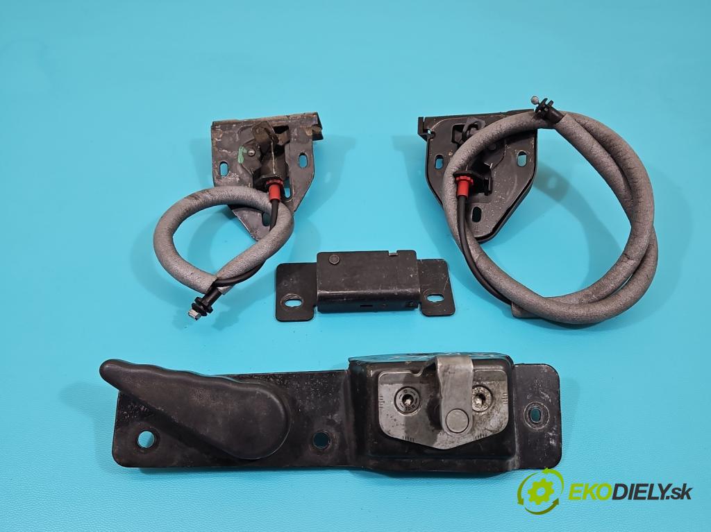 Renault Trafic II 2001-2014 1.9 dci 82 HP manual 60 kW 1870 cm3 5- zámok zadné pravý 8200006253
