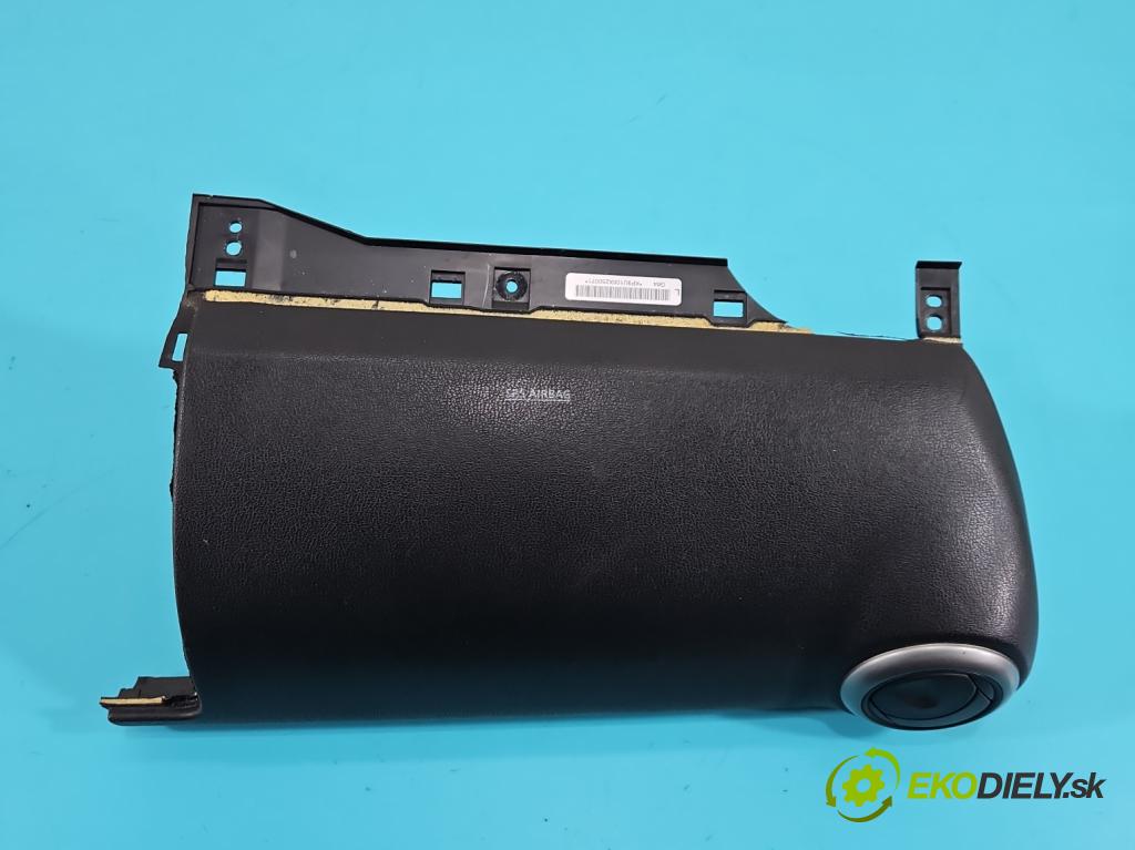 Nissan Note I 2006-2012 1.6 16V 110 HP manual 81 kW 1598 cm3 5- airbag vzduch: spolujezdce:  (Airbag)