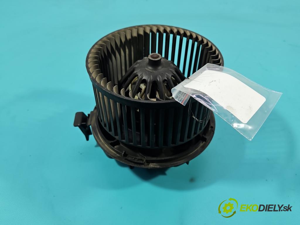 Nissan Note I 2006-2012 1.6 16V 110 hp manual 81 kW 1598 cm3 5- ventilátor vzduchu F667217D