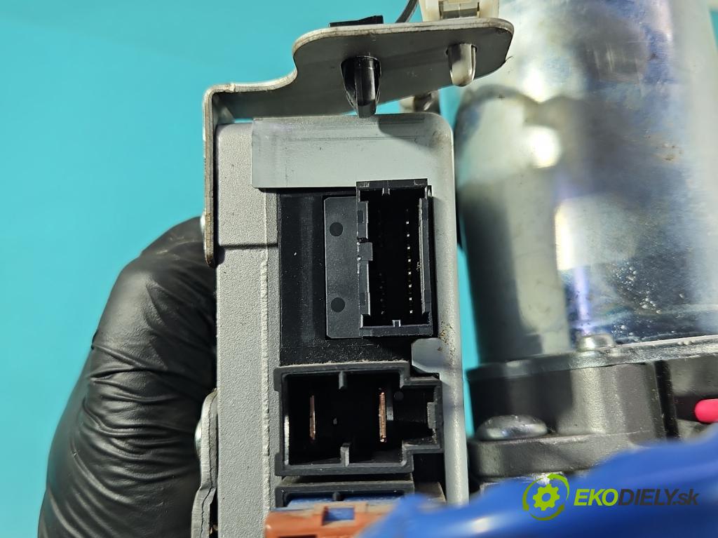 Nissan Note I 2006-2012 1.6 16V 110 hp manual 81 kW 1598 cm3 5- čerpadlo posilovač 28500-9U03A (Servočerpadlo)