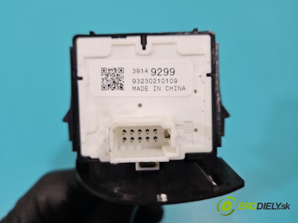 Opel Astra V  2015- 1.5 cdti 122 HP manual 90 kW 1496 cm3 5- prepínač komplex: 39149294 (Prepínacie páčky pod volantom)