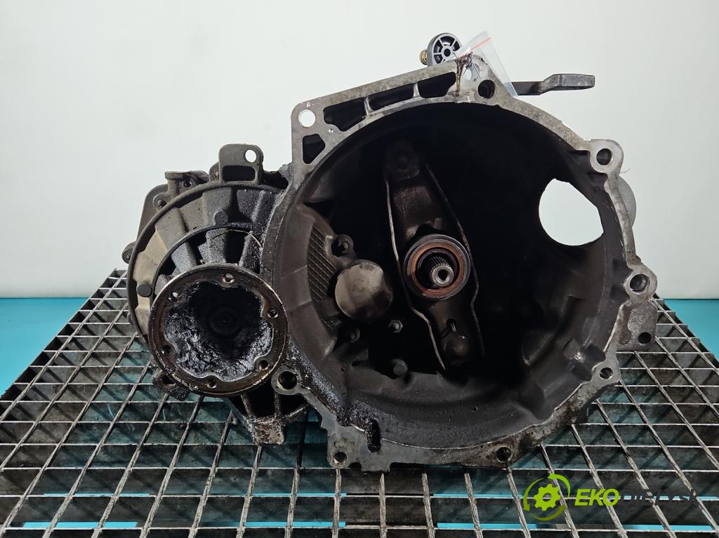 Seat Altea 1.9 tdi 105 hp manual 77 kW 1896 cm3 5- převodovka stupňová manual JCX
