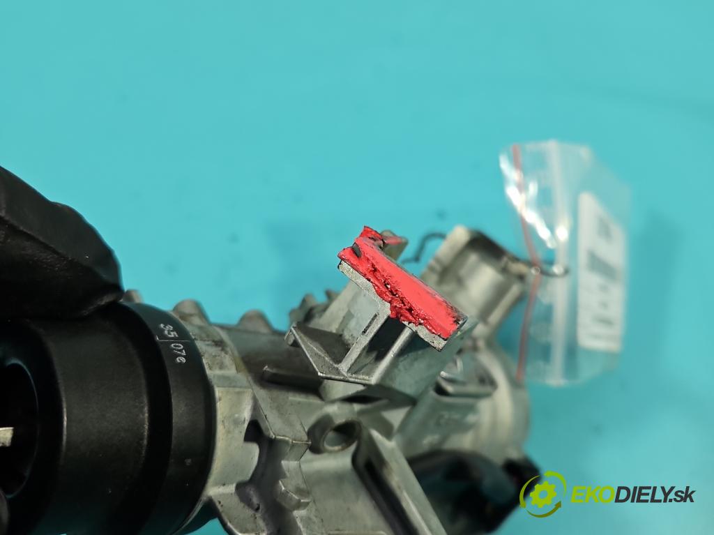 Seat Altea 1.9 tdi 105 HP manual 77 kW 1896 cm3 5- Spínačka 1K0905851B (Spínacia skrinka)