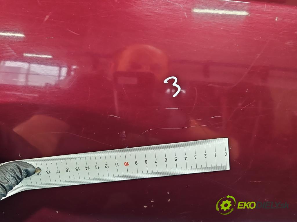 Toyota Carina E 1992-1998 1.6 16V 110 hp manual 81 kW 1587 cm3 4- dveře zadní pravé  (Klika dveří ostatní)